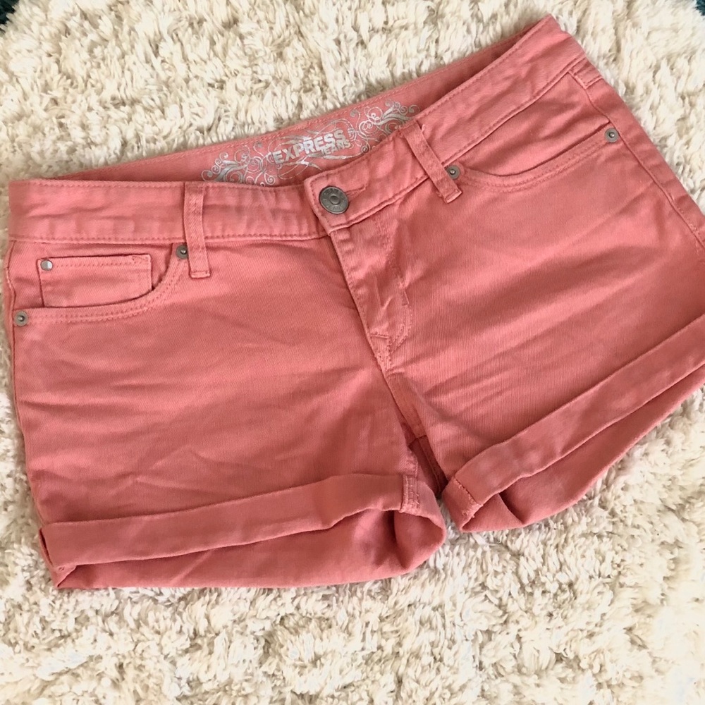 ☘️ 3 for $25 SALE! ☘️ Express Jean Shorts